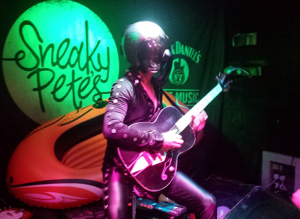 Bob Log III – Sneaky Pete’s, Edinburgh – 3 Nov 2014